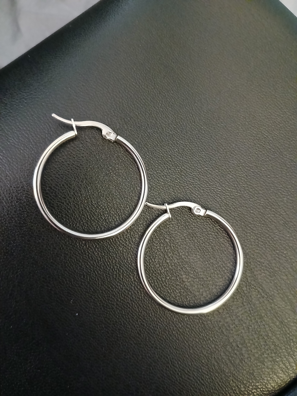 Classic Silver Hoop Earrings - Sleek Everyday Hoops